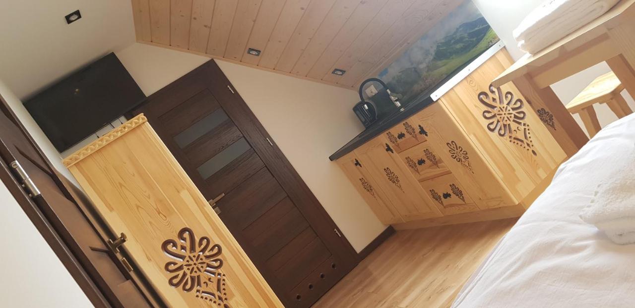 Apartamenty W Cichej Okolicy Banska Wyzna Bagian luar foto