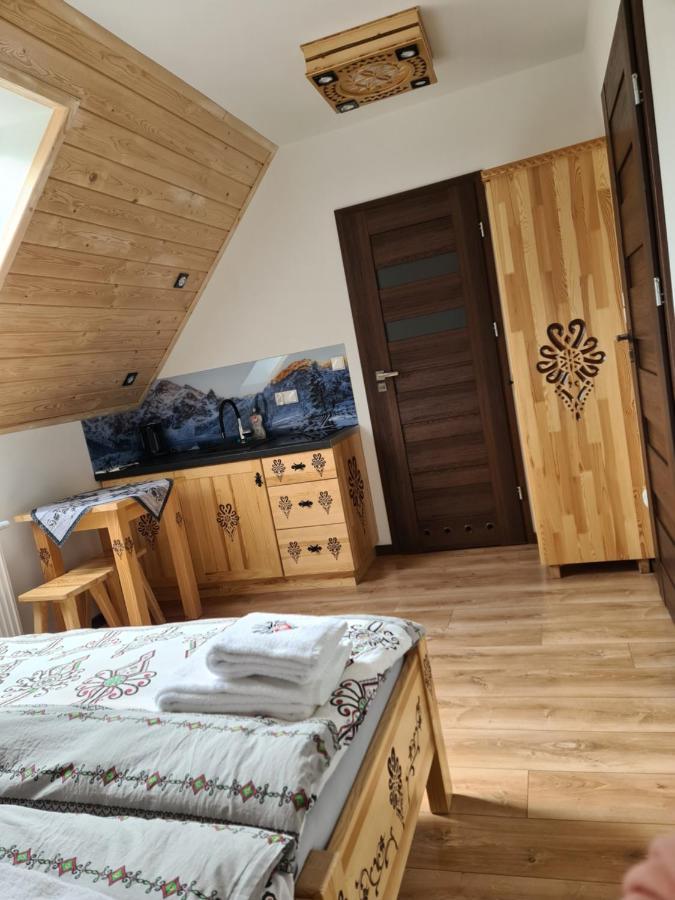 Apartamenty W Cichej Okolicy Banska Wyzna Bagian luar foto